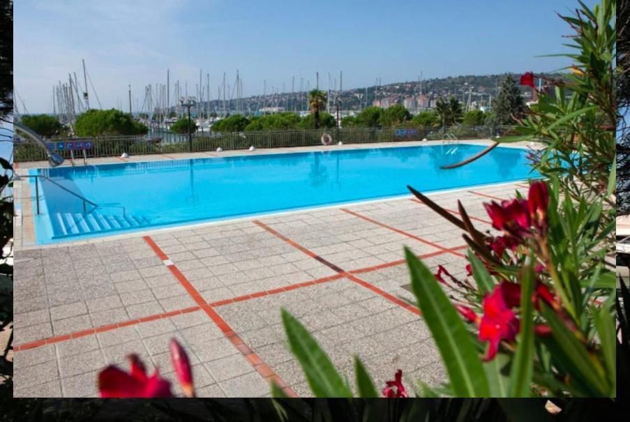 הוילה בפורטורוז Maritime Deluxe מראה חיצוני תמונה